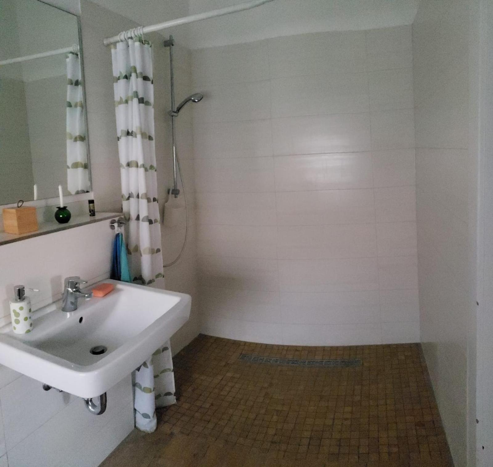 Apartment Wedau ดุยส์บูร์ก ภายนอก รูปภาพ